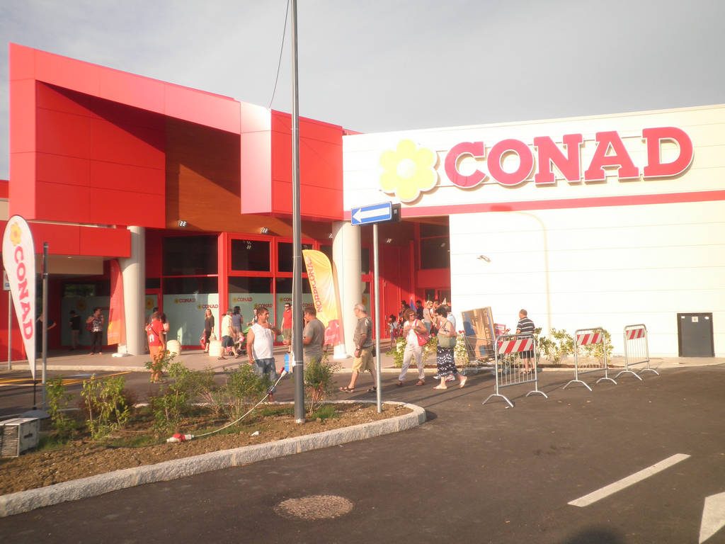 Supermercado Conad – Medicina (Bolonia)